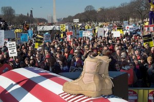 United for Peace and Justice organized hundreds of thousands ofpeople to call for end to the Iraq occupation, January 27, 2007.Photo: Diane Greene Lent